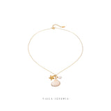 Concha Necklace