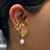 Loreta Pearl Earrings