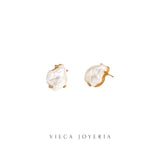 Perlas irregulares Studs